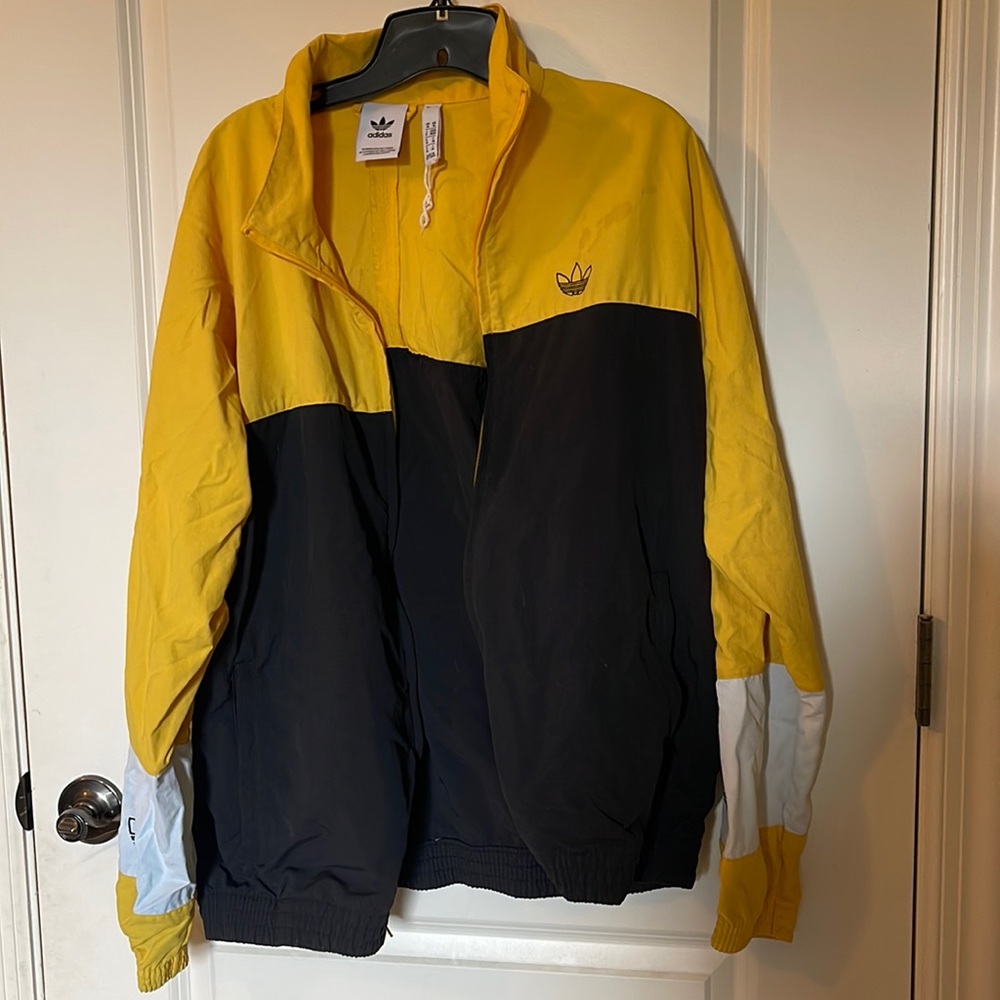 Vintage Adidas yellow and black windbreaker GUC